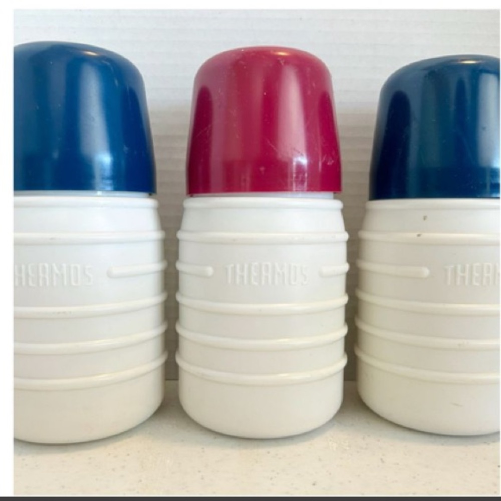Thermos Vintage Beverage Set - 3 cups 3 lids hot/cold